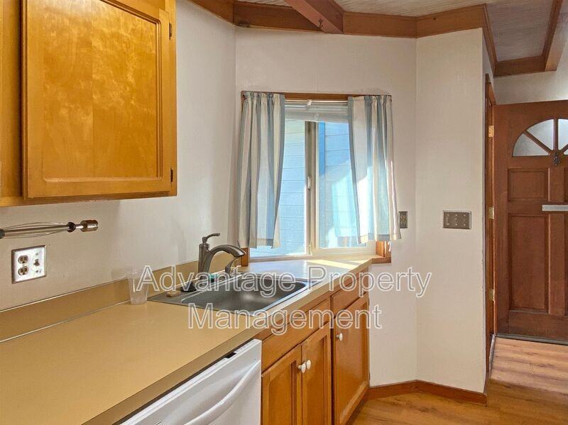 149 Ne Powderhorn Dr - Photo 5 of 24