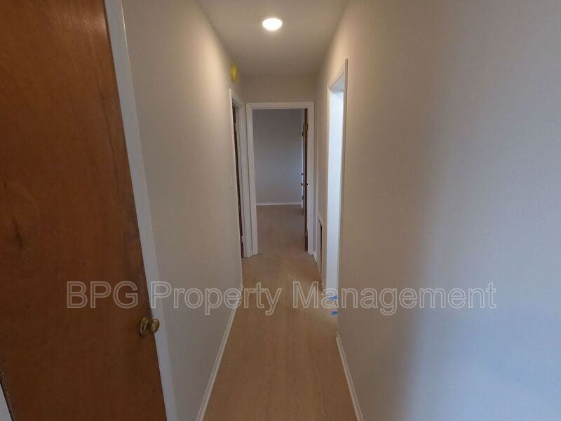 8810 Wesley Ave #203 - Photo 5 of 11