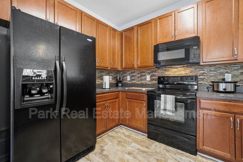 1326 Stone Manor Dr - Photo 6 of 21