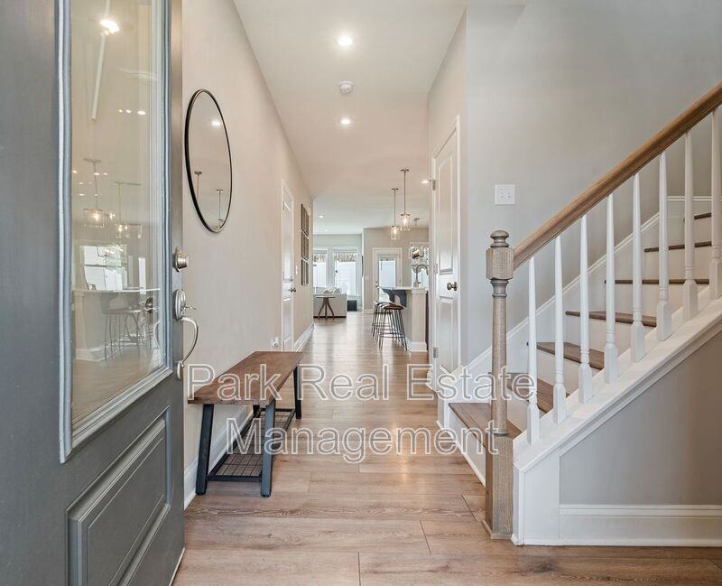 69 Balfour Run - Photo 6 of 37