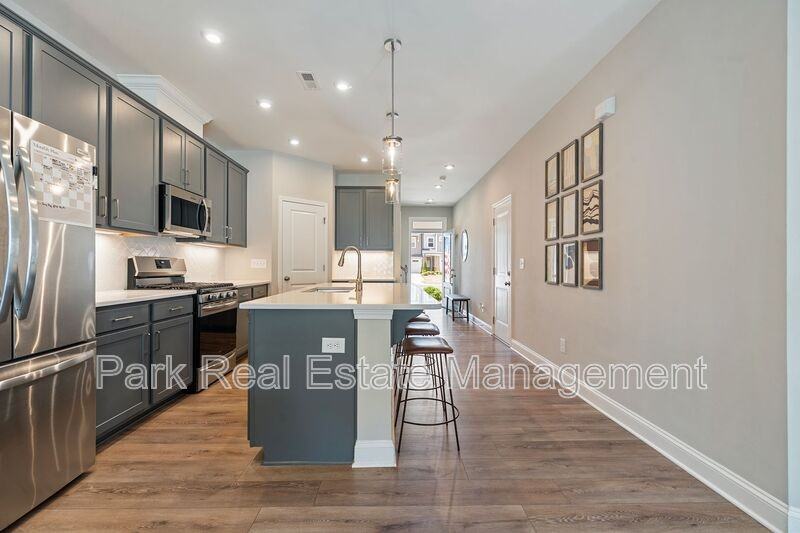 69 Balfour Run - Photo 4 of 37