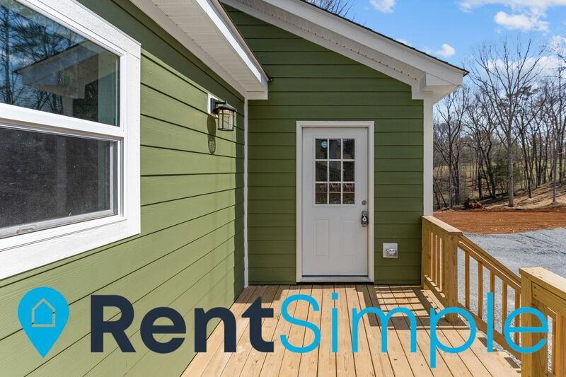 5541 Sperryville Pike #B - Photo 2 of 29