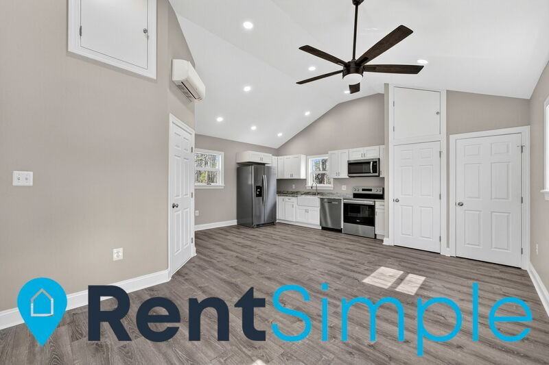 5541 Sperryville Pike #B - Photo 4 of 29