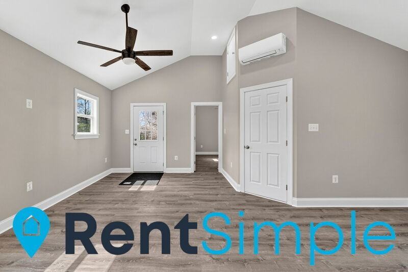 5541 Sperryville Pike #B - Photo 7 of 29