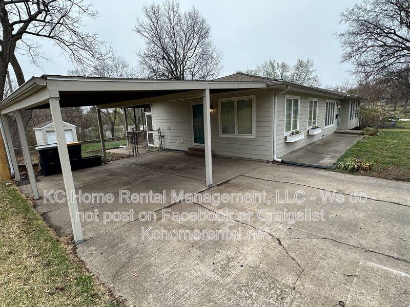 5016 Norwood Ave - Photo 2 of 45