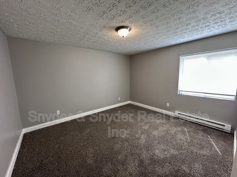 480 Massillon Rd #C - Photo 5 of 17