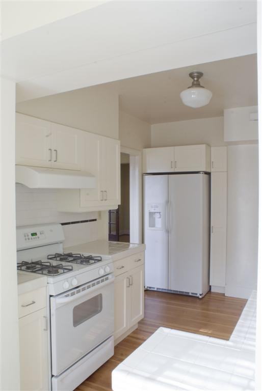 1294 Storey Avenue #B - Photo 5 of 14