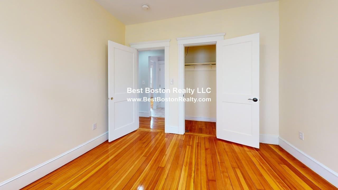 274 Belgrade Ave #2 - Photo 5 of 14