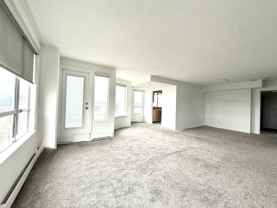 7760 Granville Avenue #13F - Photo 1 of 1