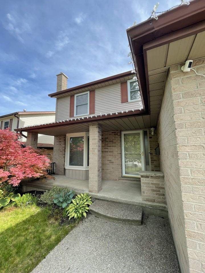 48 Goundry Crescent - Photo 2 of 31