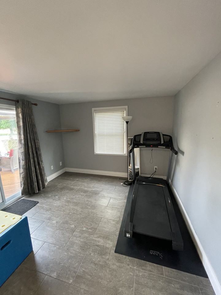 48 Goundry Crescent - Photo 7 of 31