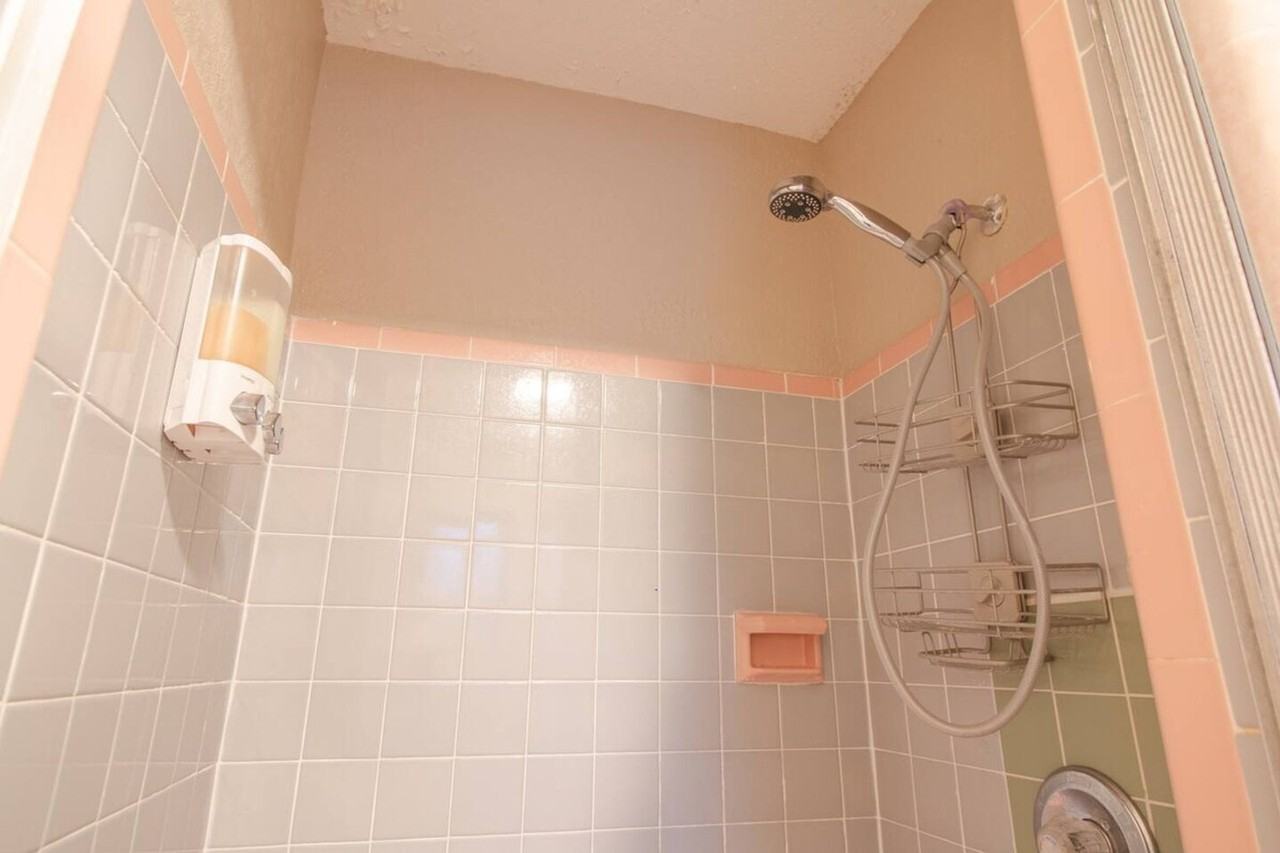 1330 Catalpa Ln #1094221P - Photo 6 of 20
