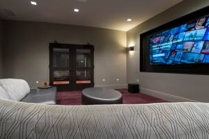 featured image of 256 E Main St