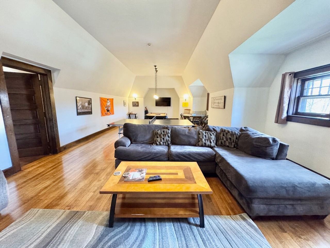 3085 Fairmount Blvd #1057685P - Photo 3 of 50