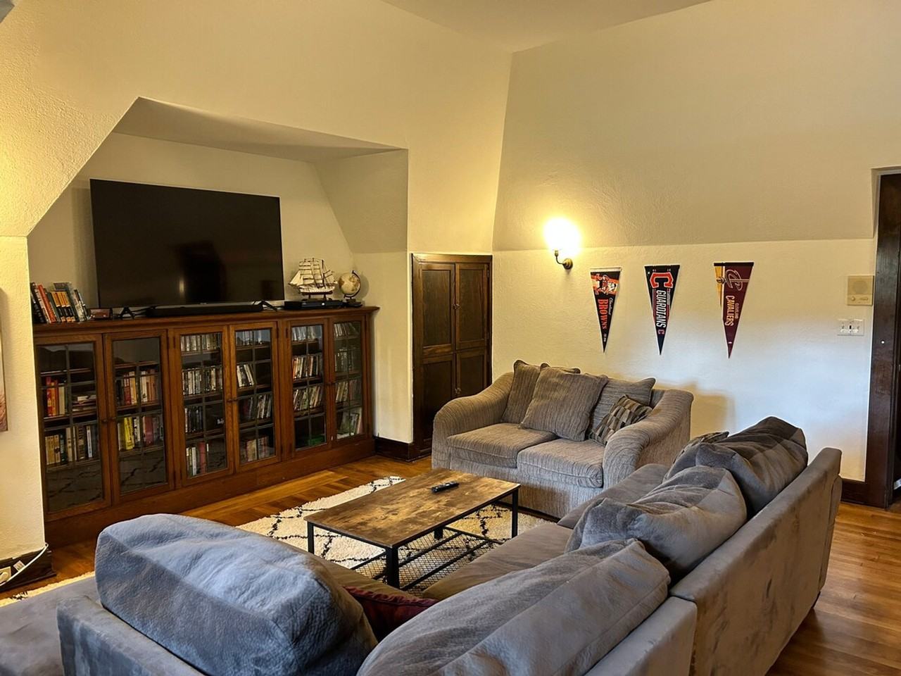 3085 Fairmount Blvd #1057685P - Photo 7 of 50