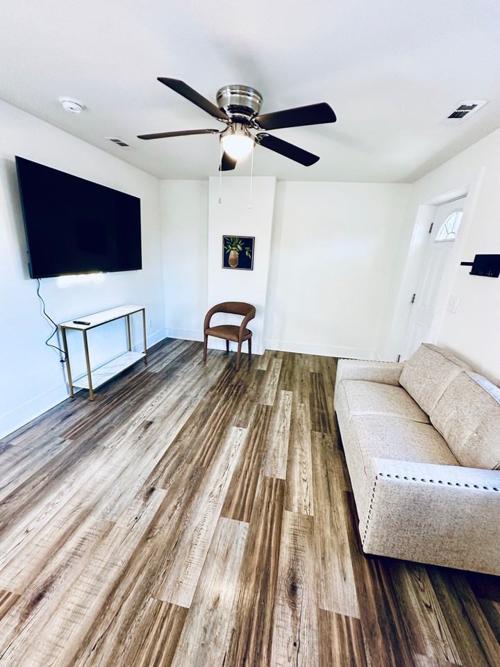 401 Cedar Lane Rd #1234771P - Photo 2 of 10