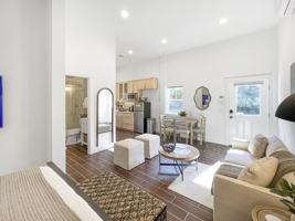 featured image of 3355 Saratoga Rd