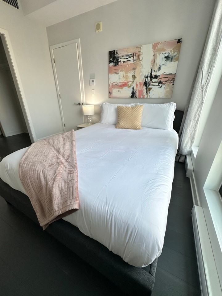 1070 Rue Drummond #1261848P - Photo 5 of 40