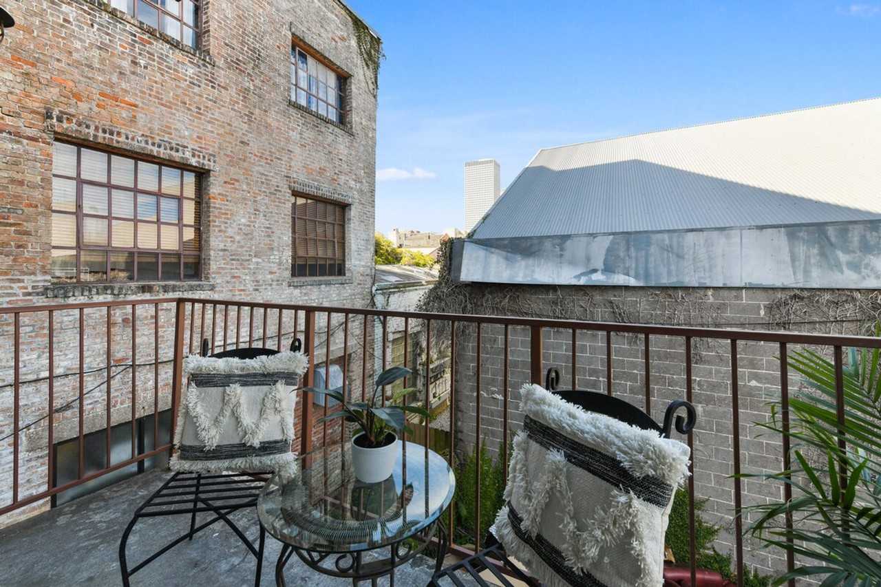 521 Saint Joseph St #1265379P - Photo 6 of 12