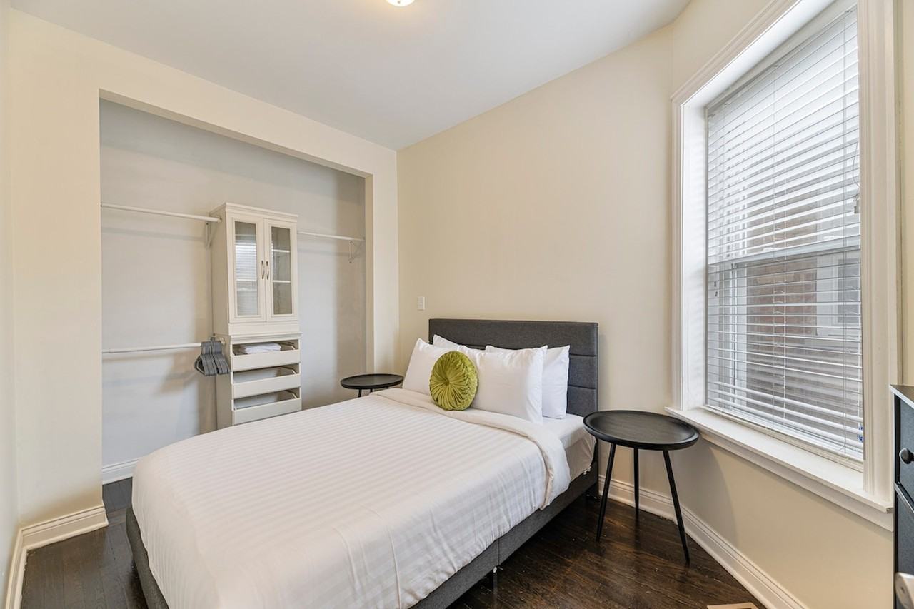 1351 N Lawndale Ave #1265099P - Photo 4 of 16