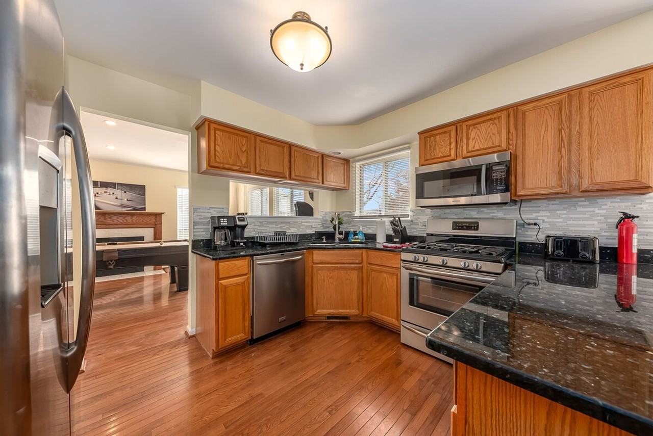 2484 Warm Springs Ln #1285077P - Photo 4 of 21