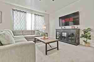 featured image of 2646 W Snyder St