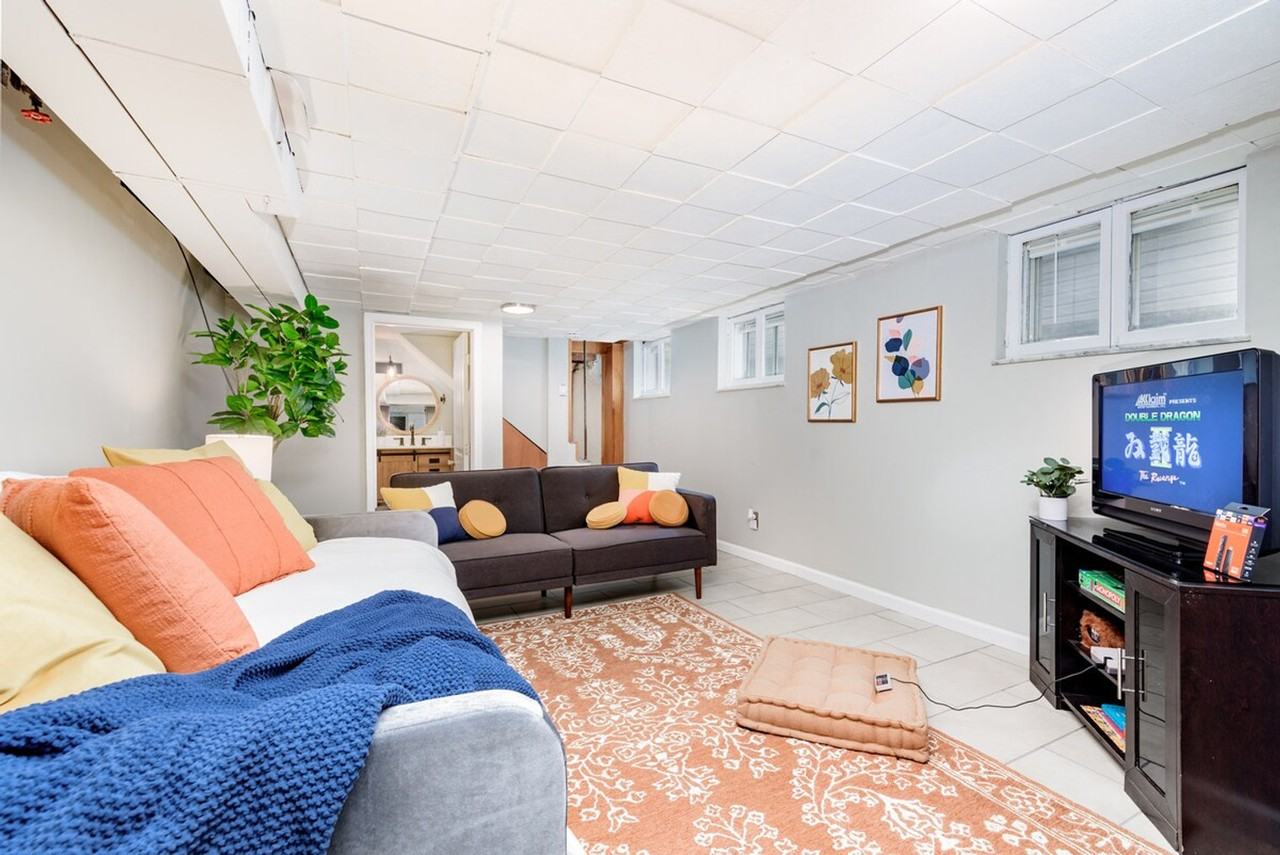 5336 Northrup Ave #1314621P - Photo 5 of 38