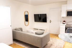 featured image of 1755 Rue Saint-Denis