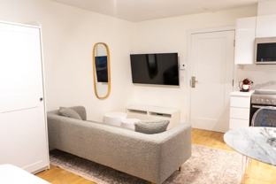 1755 Rue Saint-Denis - Photo 1 of 1