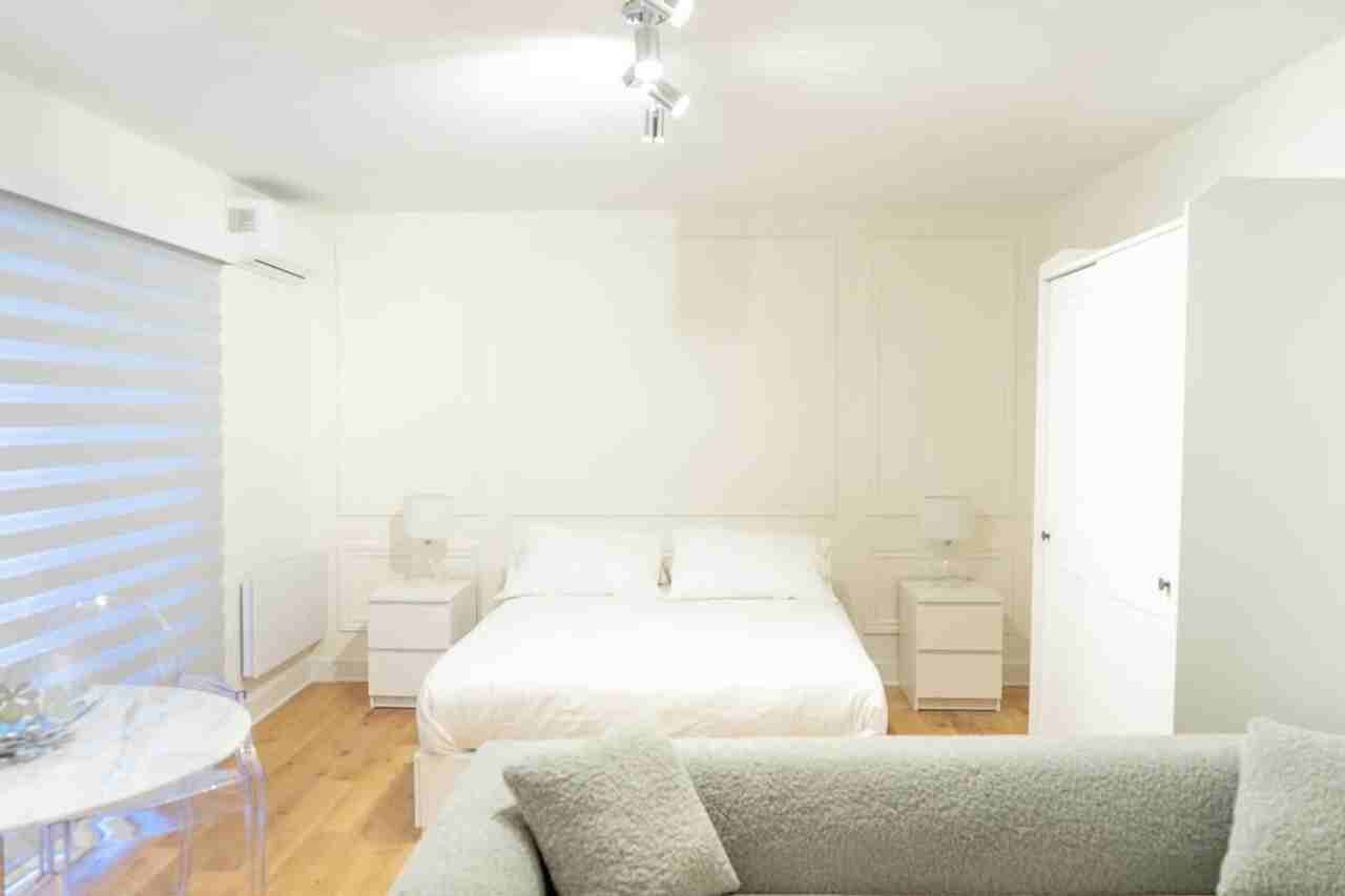 1755 Rue Saint-Denis #1319146P - Photo 7 of 13