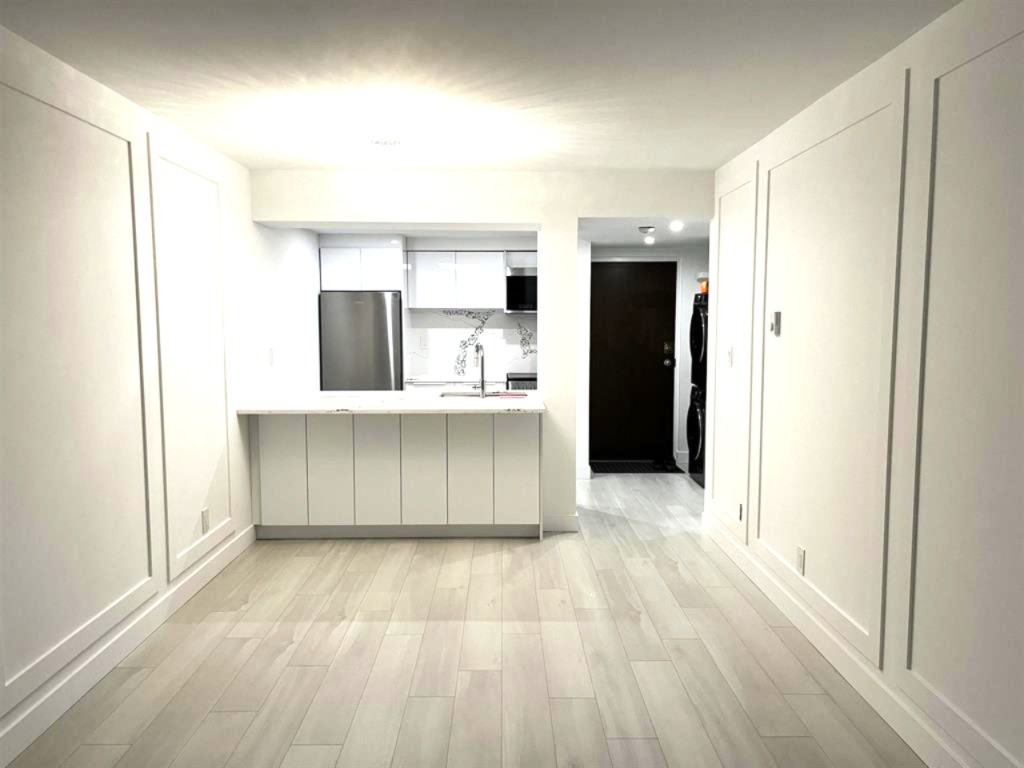1270 Robson Street - Photo 3 of 9