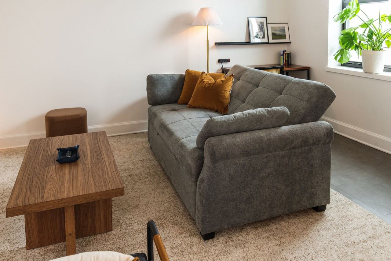 758 N Broadway #1379068P - Photo 4 of 21