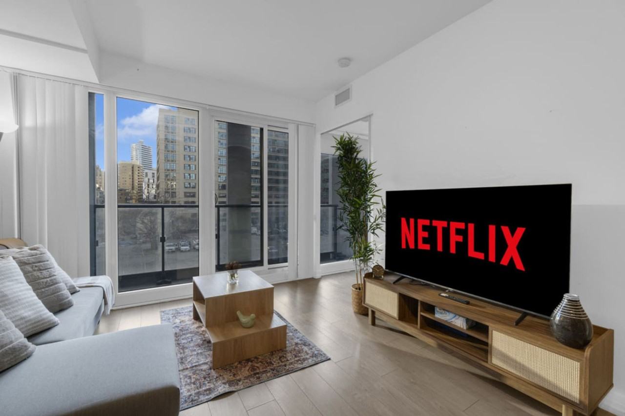 251 Jarvis St #1403788P - Photo 6 of 18