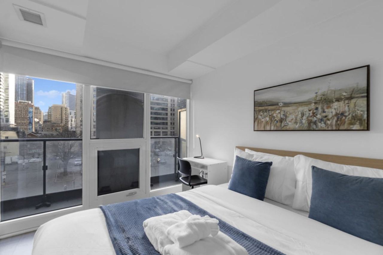251 Jarvis Street - Photo 7 of 18
