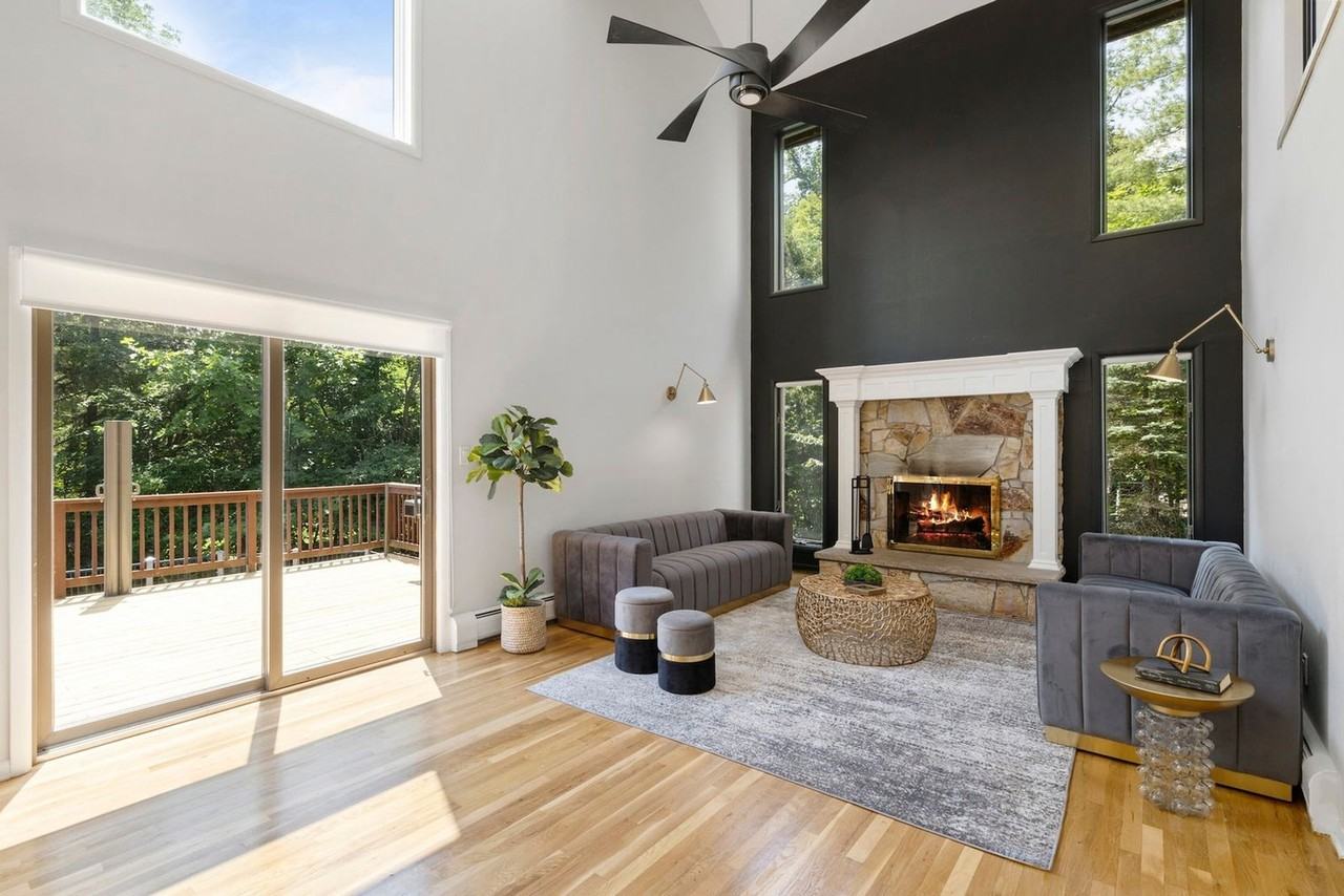 2A Cherry Ln #1466630P - Photo 2 of 50