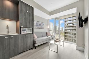 470 Front St W - Photo 1 of 1