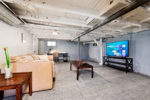 featured image of 257 Gordon Pl