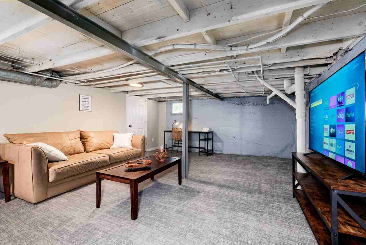 257 Gordon Pl #1472902P - Photo 4 of 32