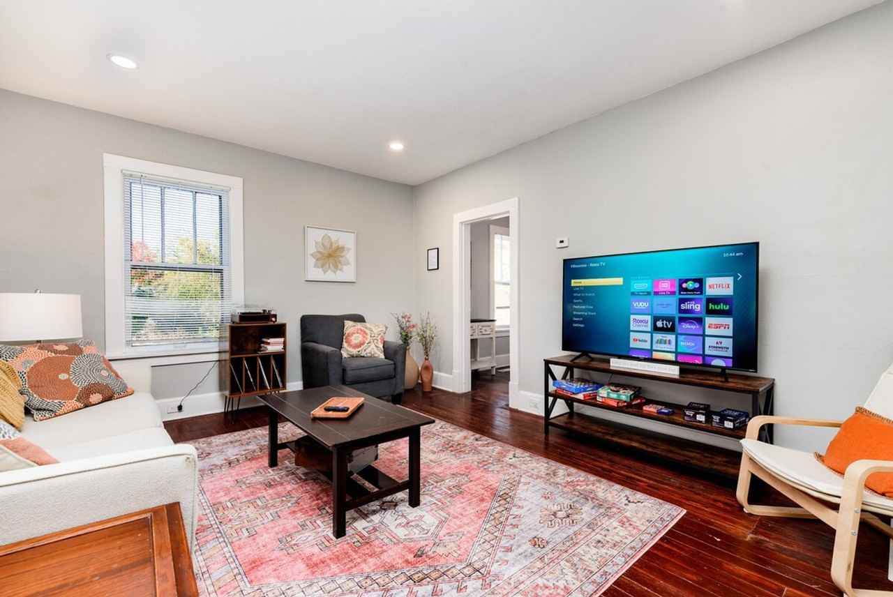 257 Gordon Pl #1472902P - Photo 5 of 32