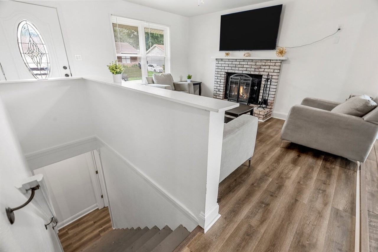 240 Seebold Spur #1511244P - Photo 2 of 45