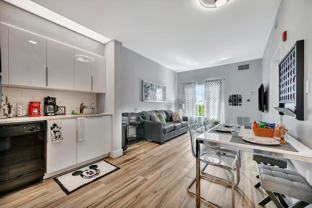 8303 Palm Pkwy - Photo 1 of 1