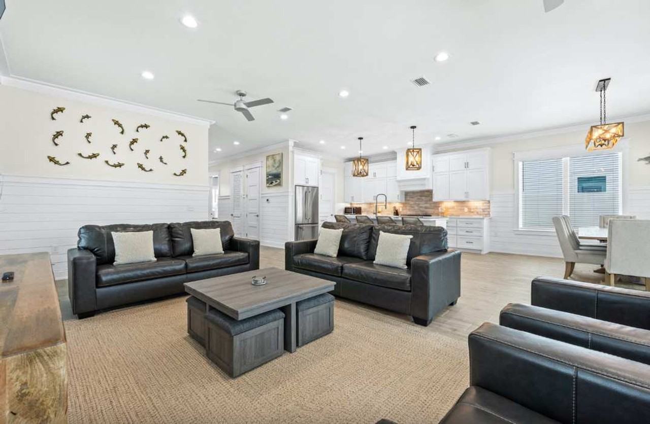 322 E Lakeshore Dr #1511644P - Photo 4 of 14