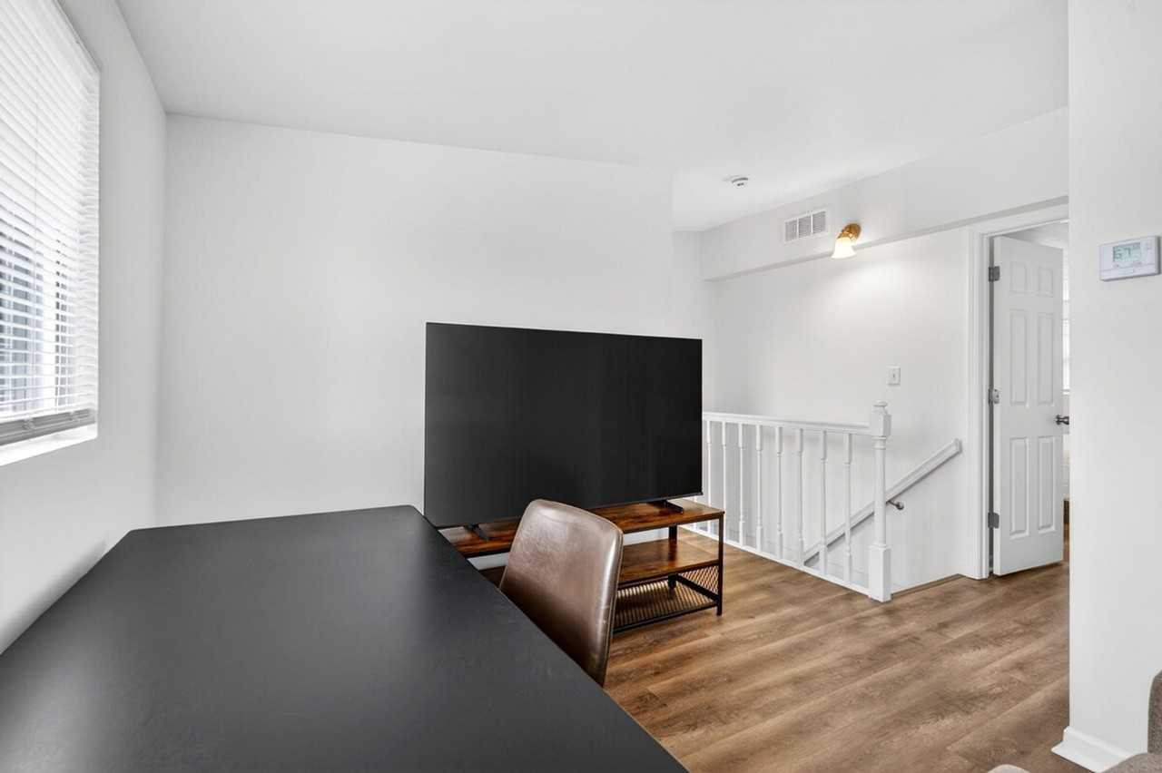 146 W Felton Ave #1472913P - Photo 7 of 46