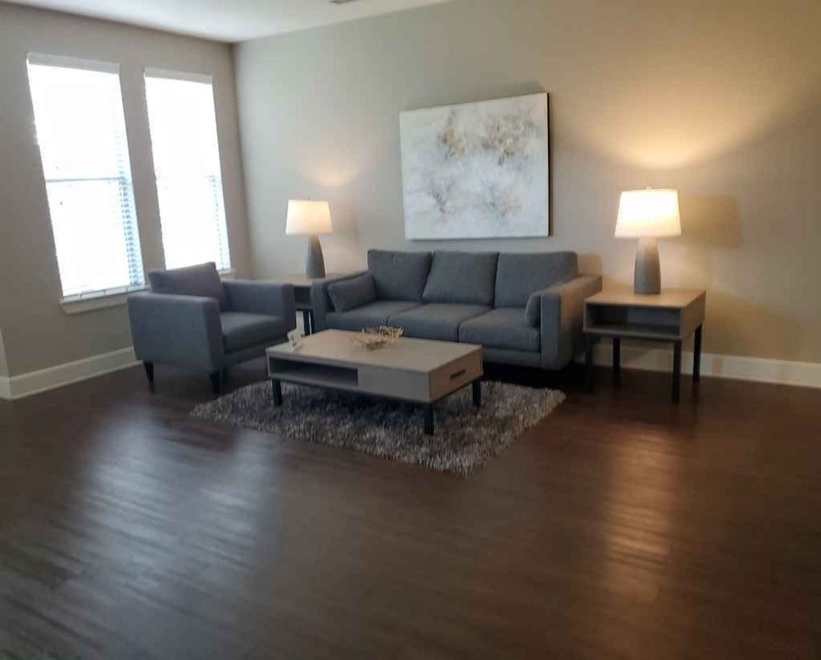 2017 Al Lipscomb Way #396655P - Photo 2 of 16