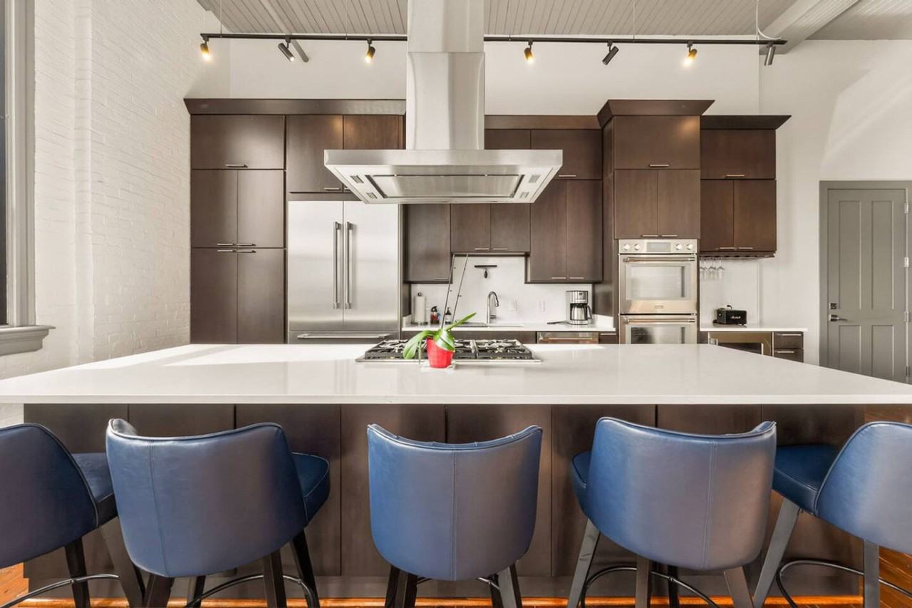 21 E 15th St #1512946P - Photo 6 of 31