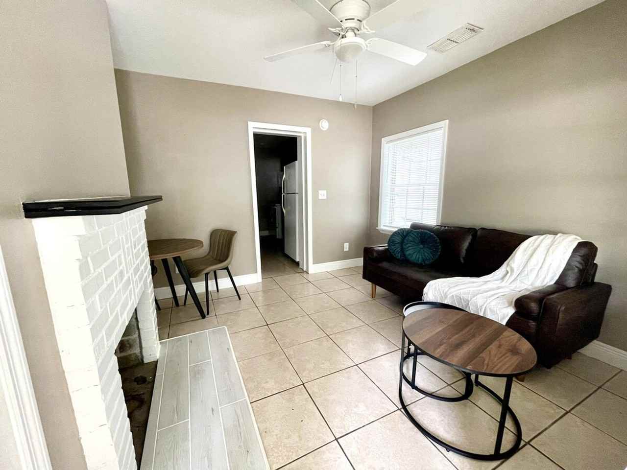 905 Buena Vista Dr #1512961P - Photo 2 of 28