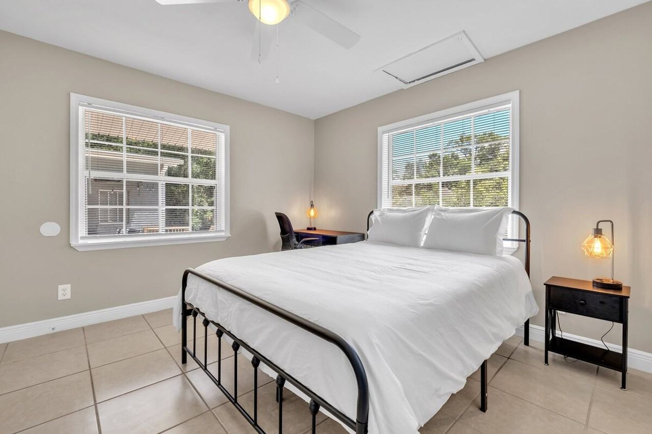 905 Buena Vista Dr #1512961P - Photo 4 of 28