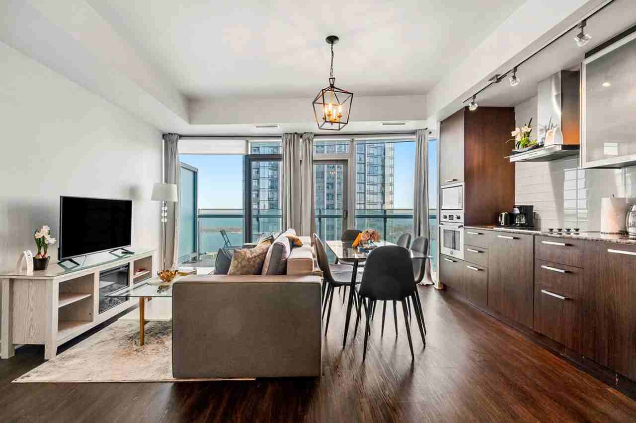 10 York St #1513069P - Photo 3 of 12