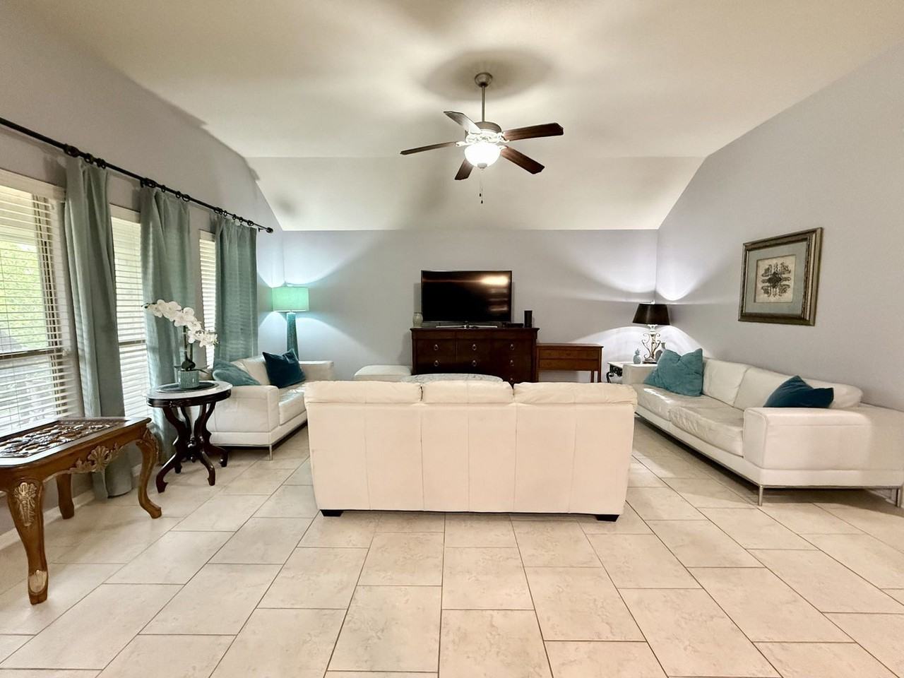 2109 Cardinales Ln #1513121P - Photo 7 of 50