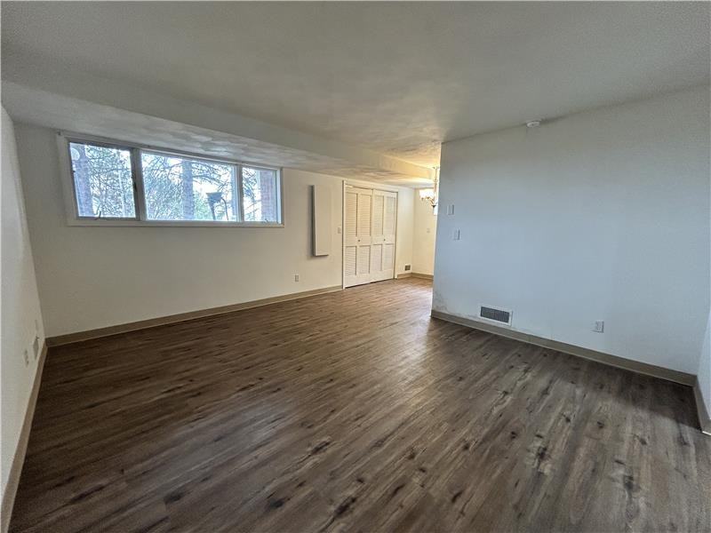 94 View St #5 - Photo 3 of 7